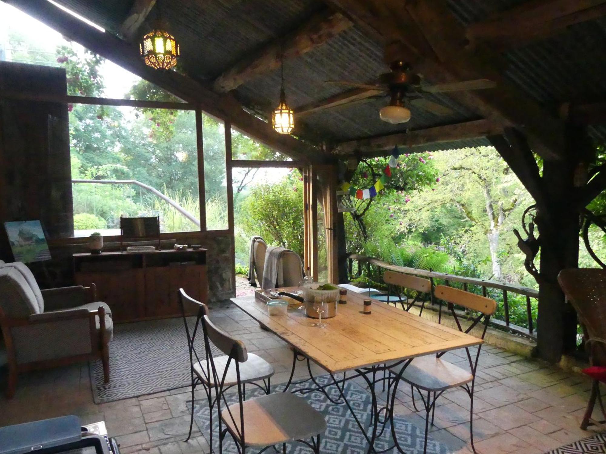 Au Coeur Des Loges Bed & Breakfast Saint-Bonnet-de-Bellac ภายนอก รูปภาพ